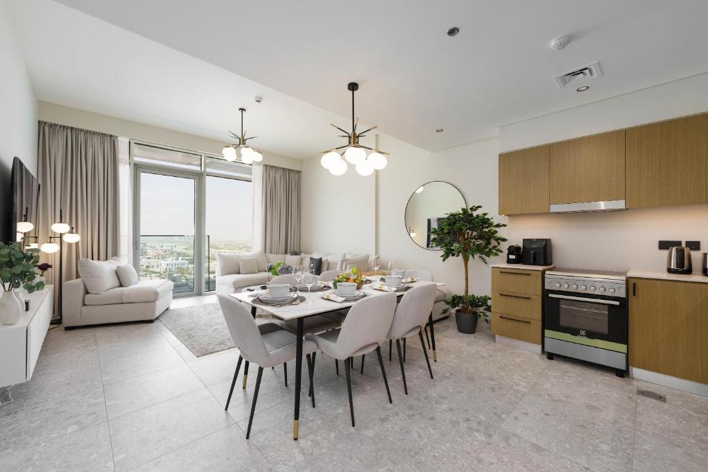هتل مزون پریوه - گراسیفل آپت این پرستیجس دبی هیلز کلاوز تو د گولف کورس - Maison Privee - Graceful Apt in Prestigious Dubai Hills close to the Golf Course