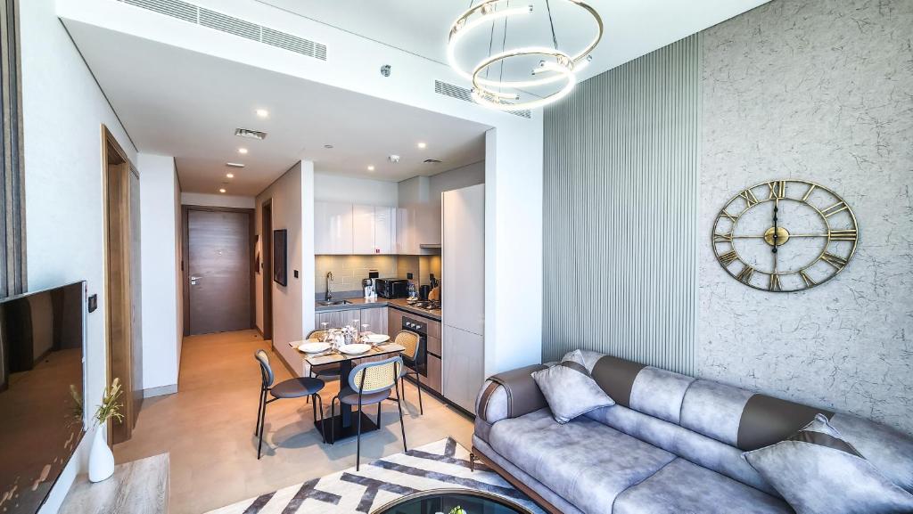 هتل استی بای لاتی‌نم لکسوری 1BR هالی‌دی هوم W2817 نییر برج خلیفه - STAY BY LATINEM Luxury 1BR Holiday Home W2817 near Burj Khalifa
