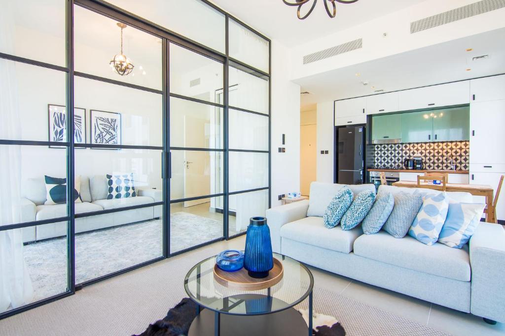 هتل استایلیش 1 بی آر آپارتمان این دبی هیلز - Stylish 1BR Apartment in Dubai Hills