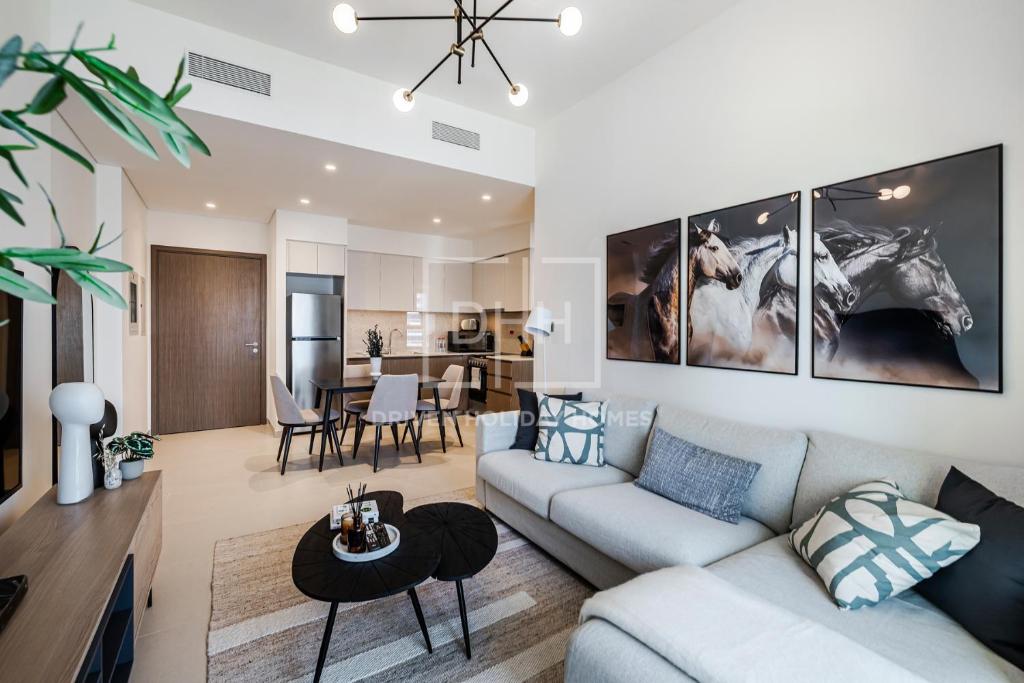 هتل گورجیوس 1 بد فمیلی سوئیت، برج رویال نییر تو دبی مال - Gorgeous 1 Bed Family Suite, Burj Royale Near To Dubai Mall