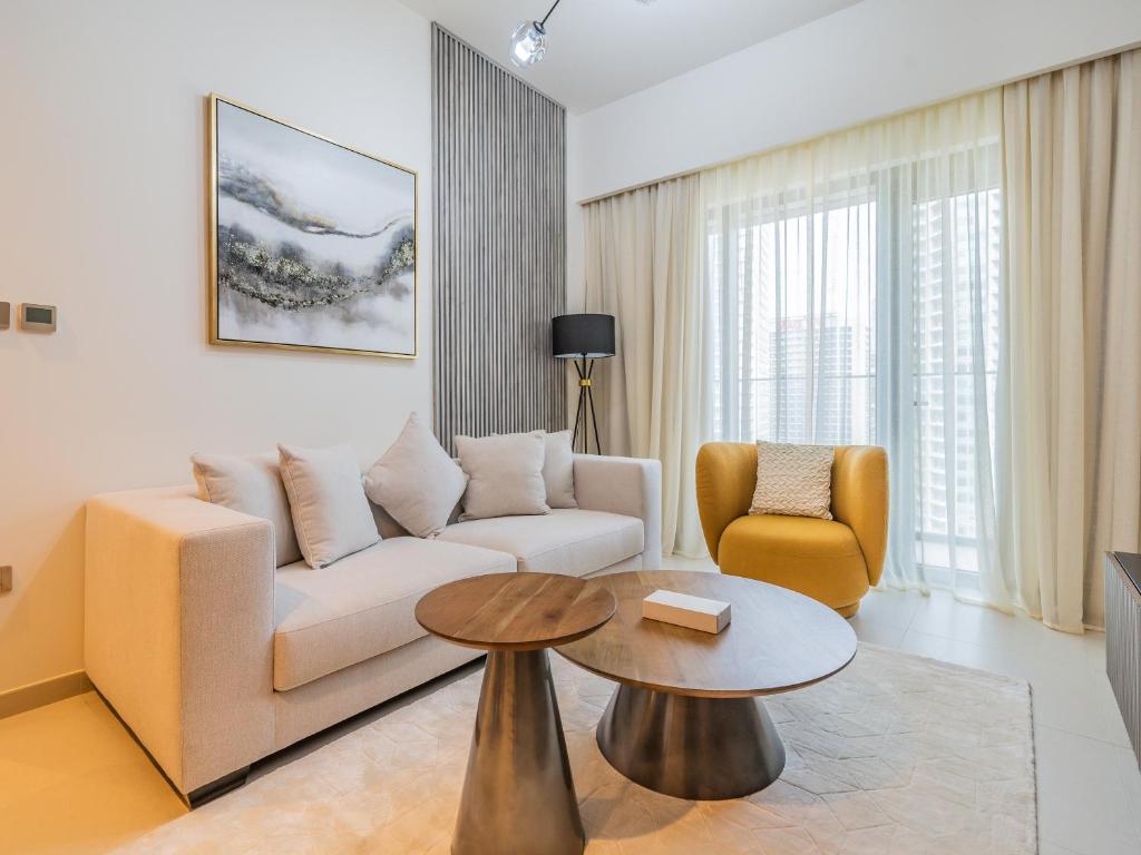 هتل پلزنت 1 بی آر این برج رویال - داونتاون دبی - Pleasant 1BR in Burj Royale - Downtown Dubai