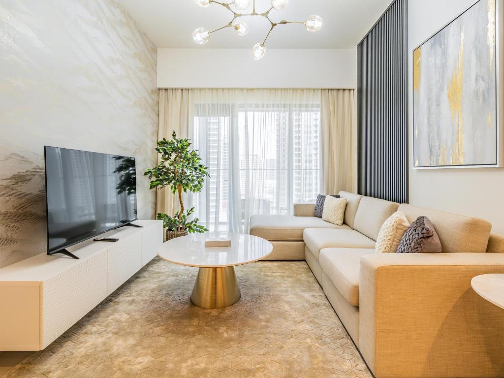هتل رادیانت ۱ بی آر این برج رویال - داون تاون دبی - Radiant 1BR in Burj Royale - Downtown Dubai
