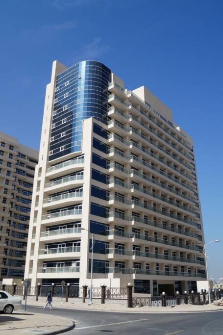 هتل استودیو آپت وی فری پارکینگ اند وای فای - Studio apt w/free parking & WiFi