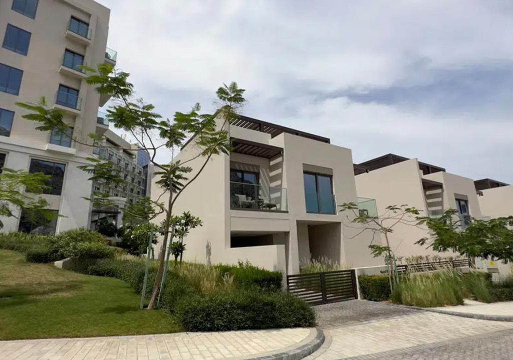 هتل ام اچ- سپکتاکولار ویلا این آدرس بیچ ریزورت فجیره MH- Spectacular Villa in Address Beach resort Fujairah
