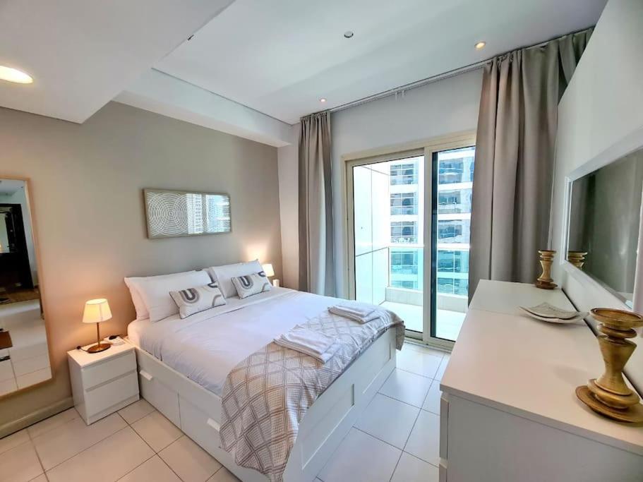 هتل NR جِی بِی آر وُک/بیچ - لاولی استودیو - NR JBR Walk/Beach- Lovely Studio