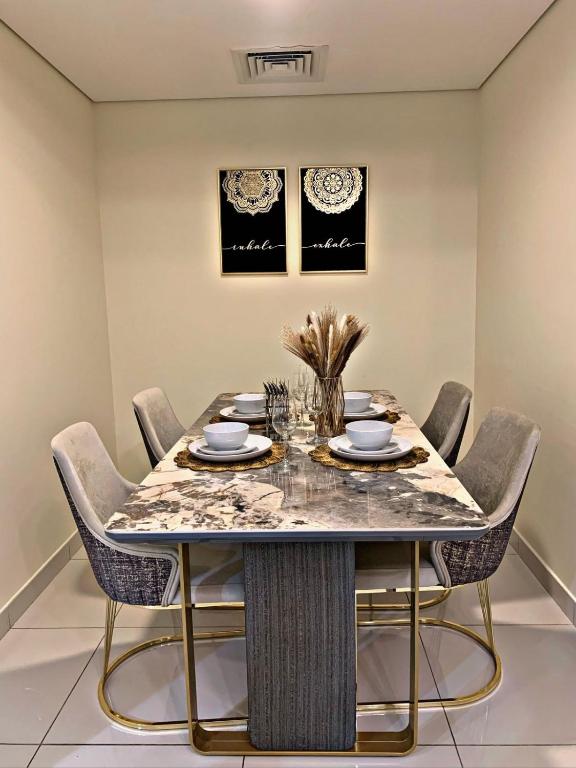 هتل سرندیتی چییک استایل آپارتمان - Serendipity Chic Style Apartment