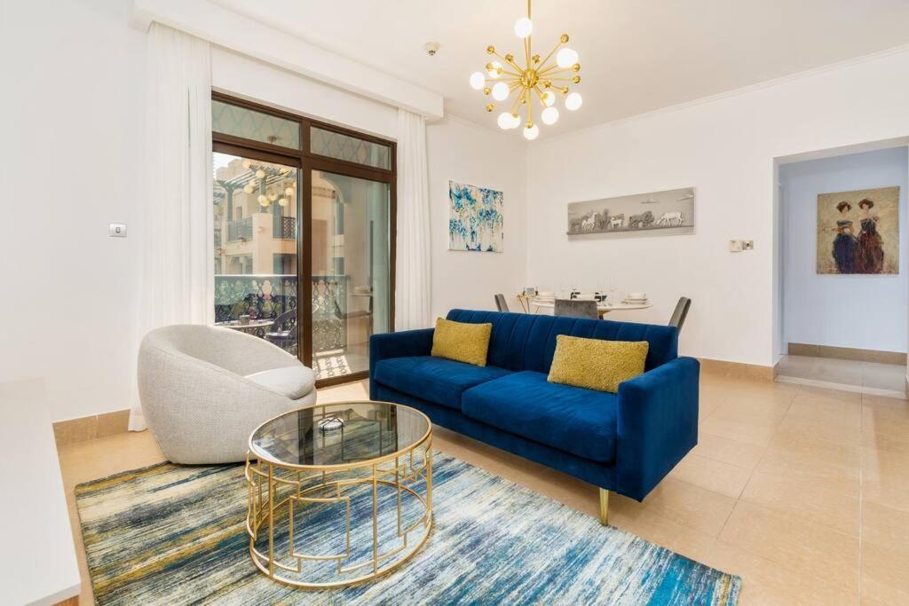 هتل یونیک 2بد روم این ده هارت آف دبی اول داون تاون - Unique 2bedroom in the Heart of Dubai old Downtown