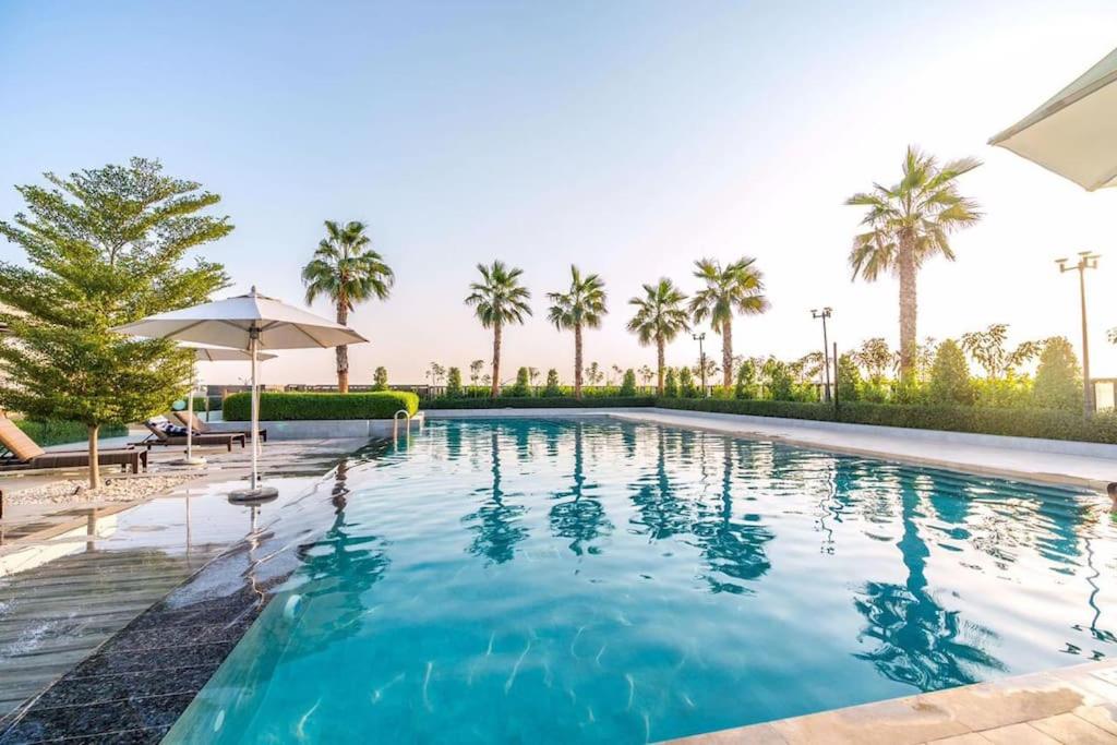 هتل کالم استتیک 3 بردروم ویلا - ای اند جی هومز Calm Aesthetic 3 Bedroom Villa - E&G Homes