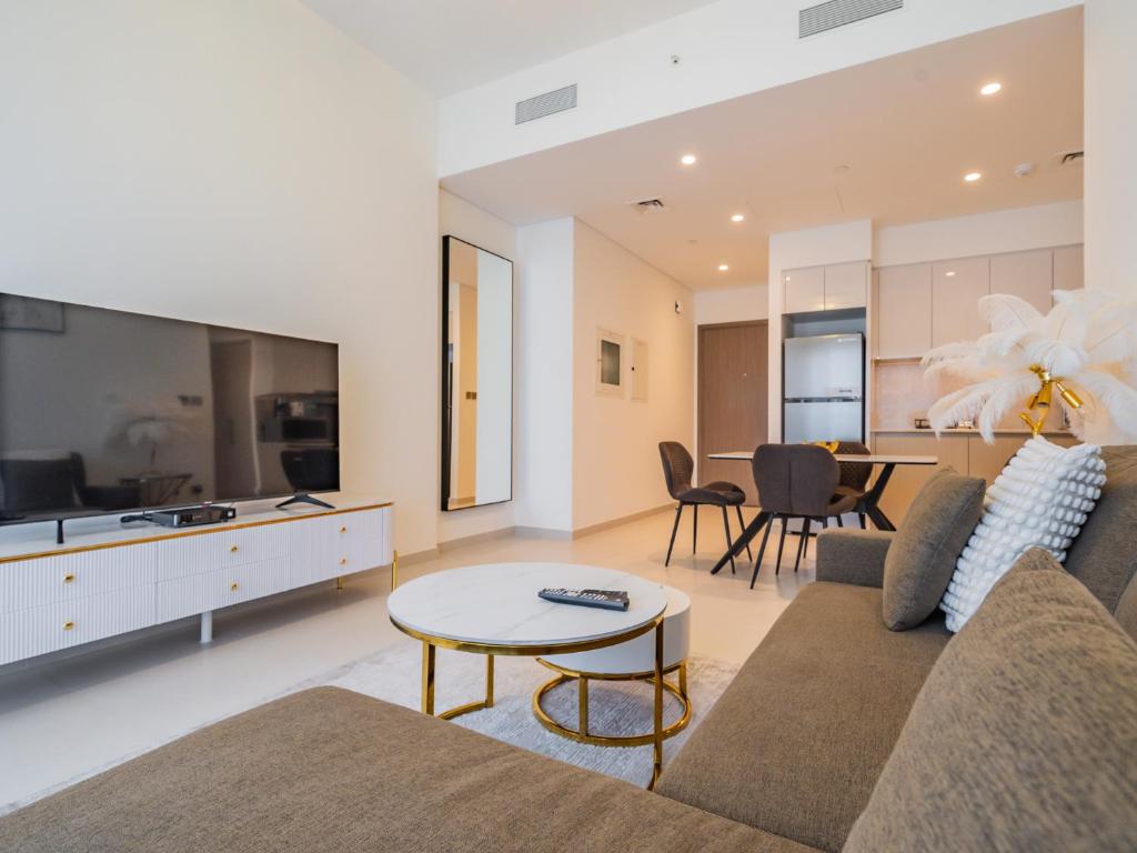 هتل داونتاون دکدنس : آ 1بی آر اربن سنچوری - Downtown Decadence : A 1BR Urban Sanctuary