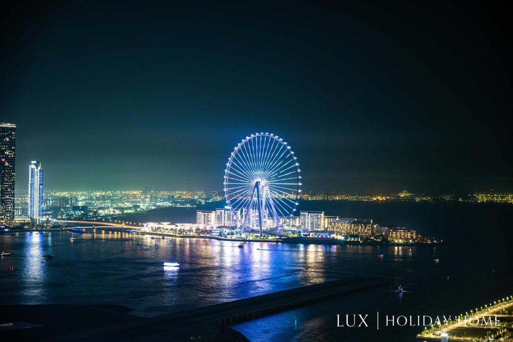 هتل لاکس ذی الترا لاکچری پالم دبی آی ویو سوئیت - LUX The ULTRA Luxury Palm Dubai Eye View Suite