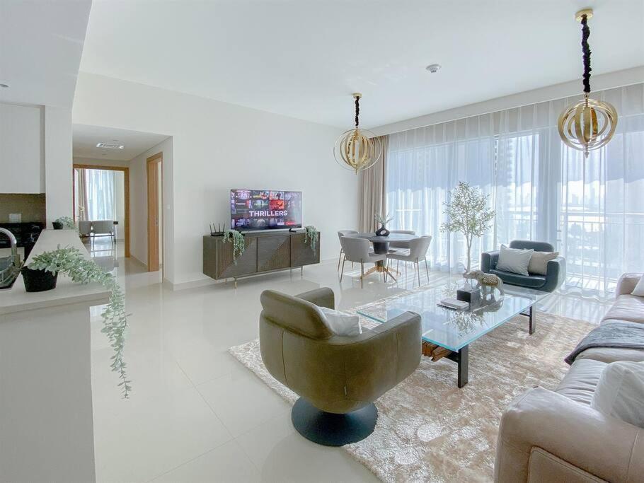 هتل تروفی - کریک هاربر اسکیپ سوئیت - Trophy - Creek Harbour Escape Suite