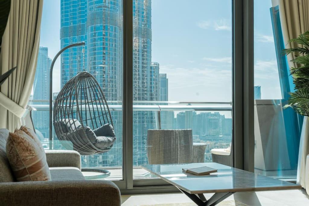 هتل لاربی برتکینگ برج خلیفه اند فونتن لوکژریس 1 بی آر - LARBI Breathtaking Burj Khalifa & Fountain Luxurious 1BR