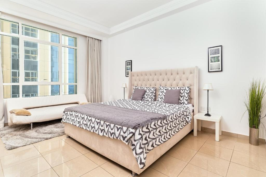 هتل وان بی آر فور فورد گستز این مارینا کراون - 1BR for 4 guests in Marina Crown