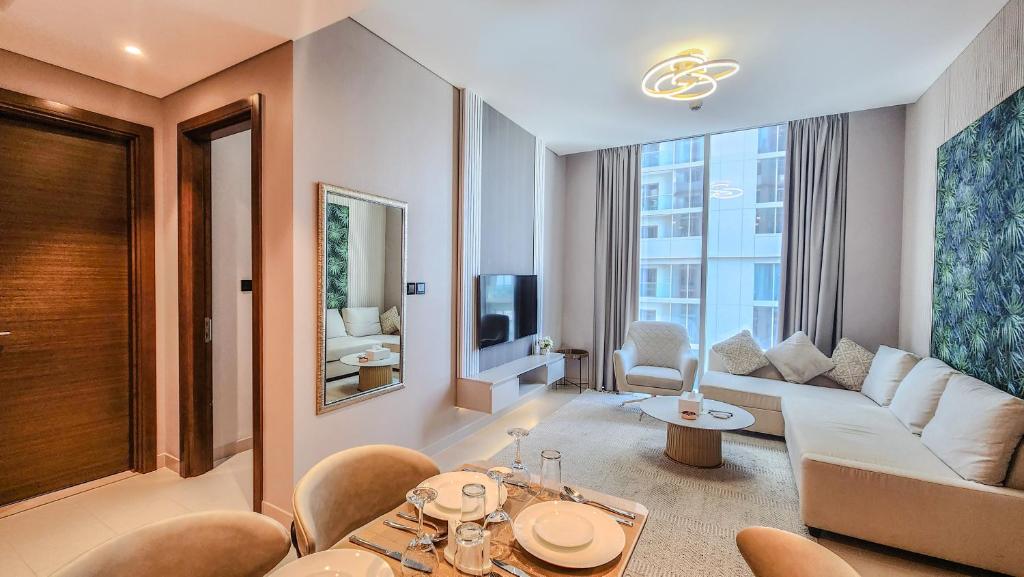 هتل استی بای لاتینم لکسوری 2 بی آر هالیدی هوم سی وی آر بی 1308 نیر برج خلیفه - STAY BY LATINEM Luxury 2BR Holiday Home CVR B1308 Near Burj Khalifa