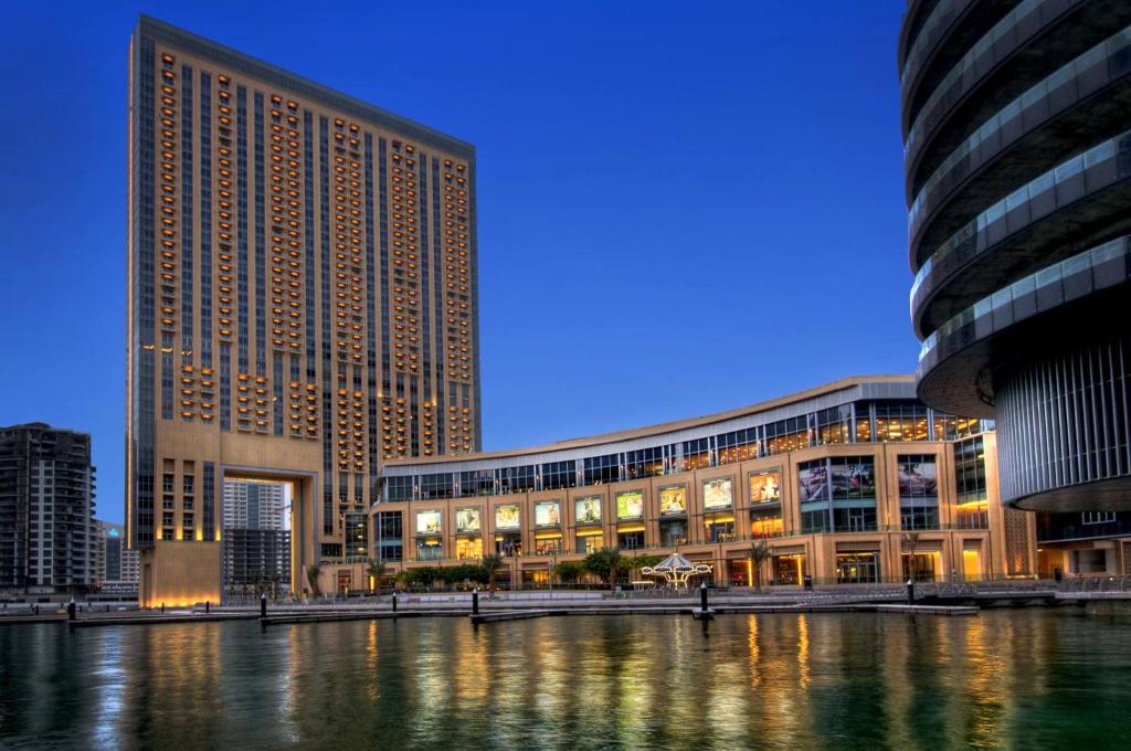 هتل سرین 1BR وید استونینگ مارینا ویوز این دبی مارینا - Serene 1BR with Stunning Marina Views in Dubai Marina