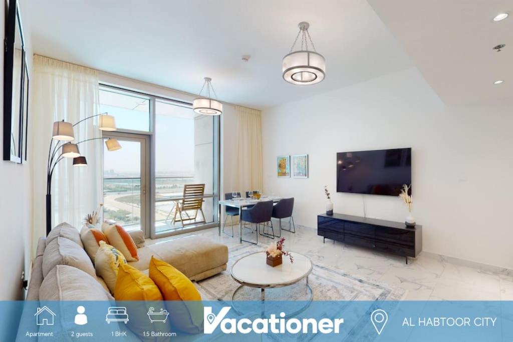 هتل میرا تاور - وکیشنر - Meera Tower - Vacationer