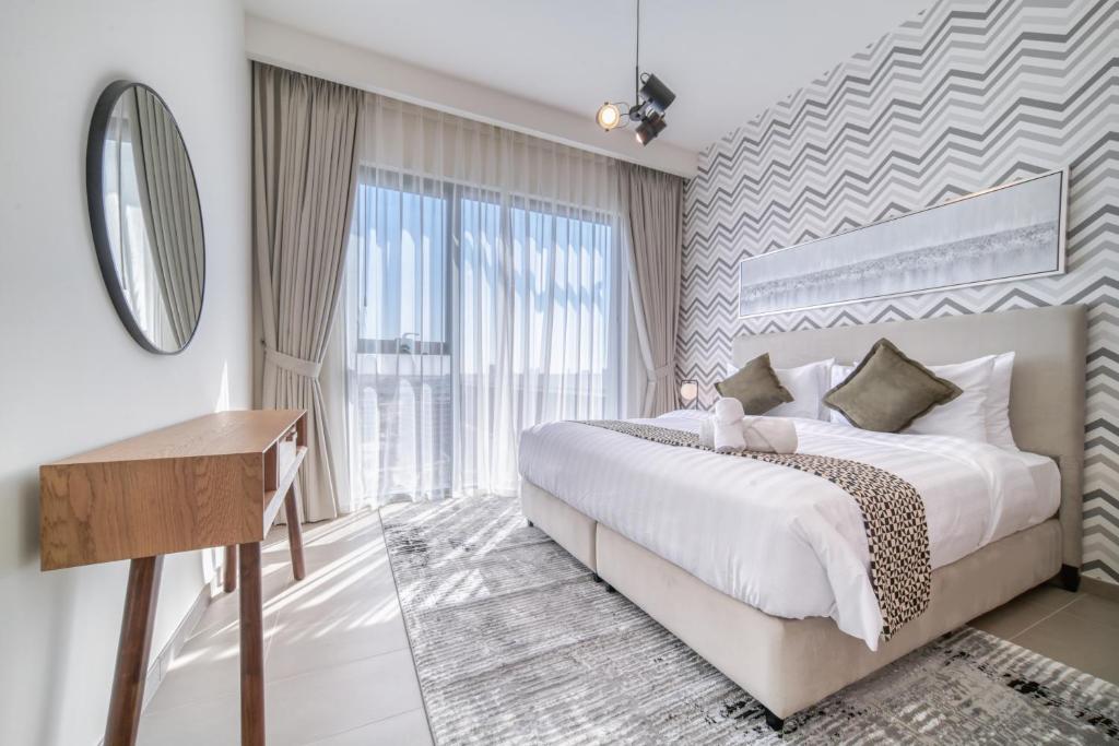 هتل 1BR در اگزکیوتیو ریزیدنسز - دبی هیلز استیت بای پی کی هالیدیز - 1BR in Executive Residences - Dubai Hills Estate by PK Holidays