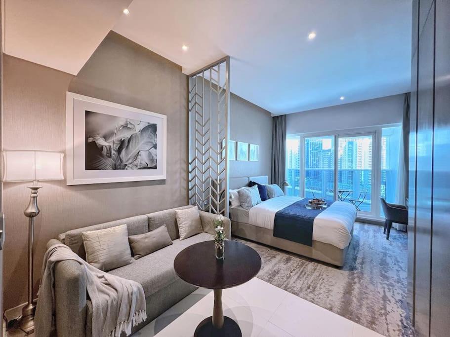 هتل لاکچری 5 استار استودیو و با پولا و کانال ویو! - Luxury 5 Star Studio w/ Pool & Canal View!