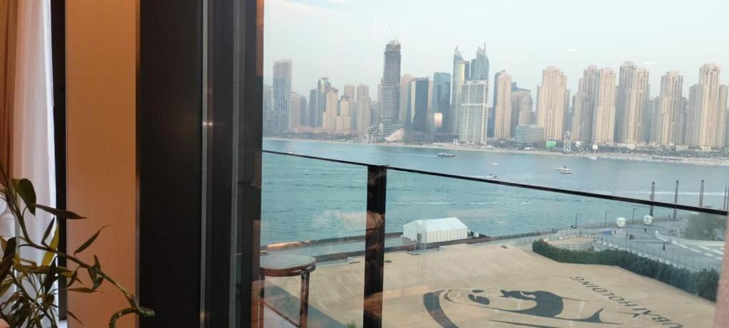 هتل بلوواترز لاکچری آپارتمان - Bluewaters luxury apartment