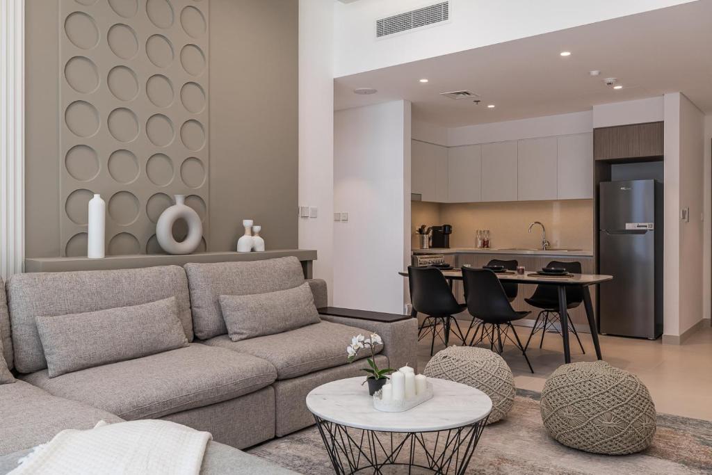 هتل واترفرنت 1BDR آپارتمان در د گرانک کریک هاربر - Waterfront 1BDR Apartment in The Grand Creek Harbour