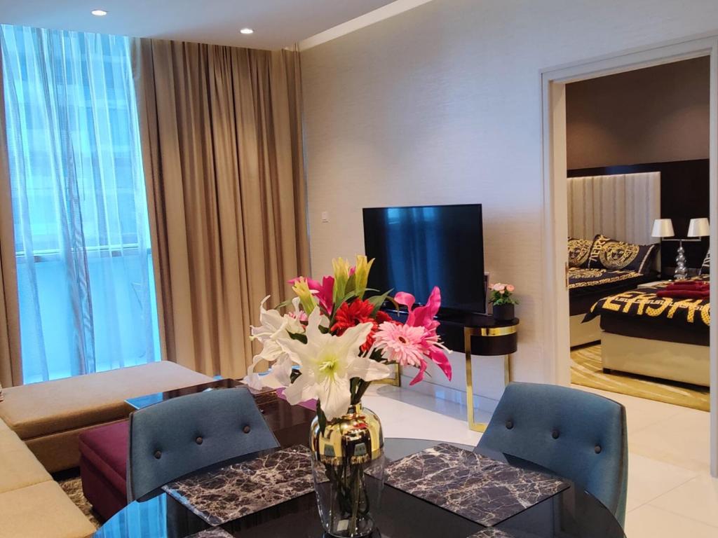هتل لاکچری-هوم، آپر کست، برج خلیفه آریا - Luxury-Home, Upper Crest, Burj Khalifa Area