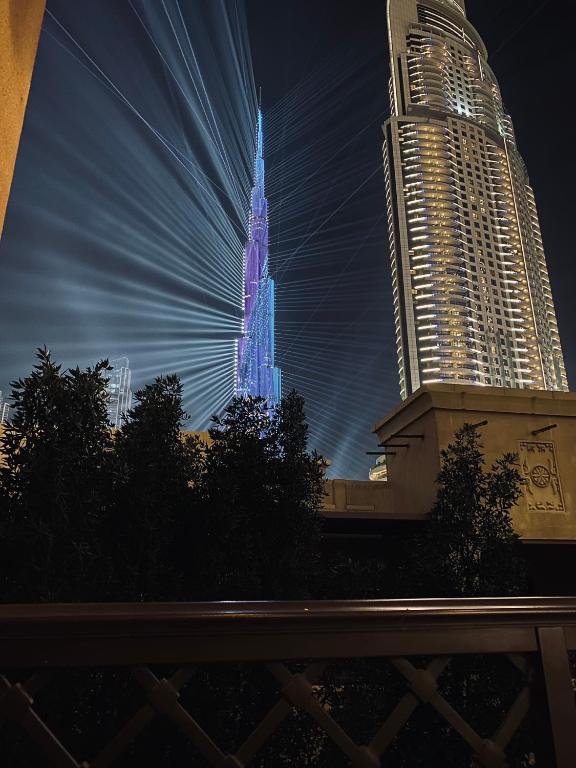 هتل لوکس برج ویوز - بولیوار - پرایم لوکیشن داون تاون دبی - Lux Burj views -Boulevard -Prime Location Downtown DUBAI