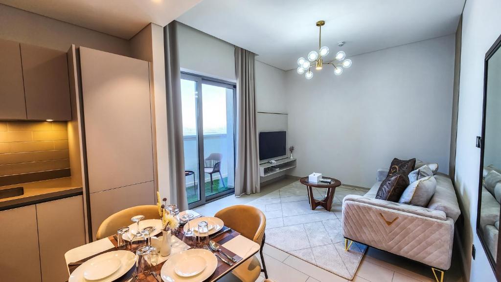 هتل استی بای لاتینم لاکچری 1BR هالیدی هوم سی وی آر A1704 نر بی رج خلیفه - STAY BY LATINEM Luxury 1BR Holiday Home CVR A1704 near Burj Khalifa