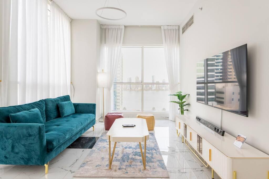 هتل نیو برایت بیچ ویو-۱BR کنتمپولری آپت NEW BRIGHT BEACHVIEW-1BR CONTEMPOLRARY APT