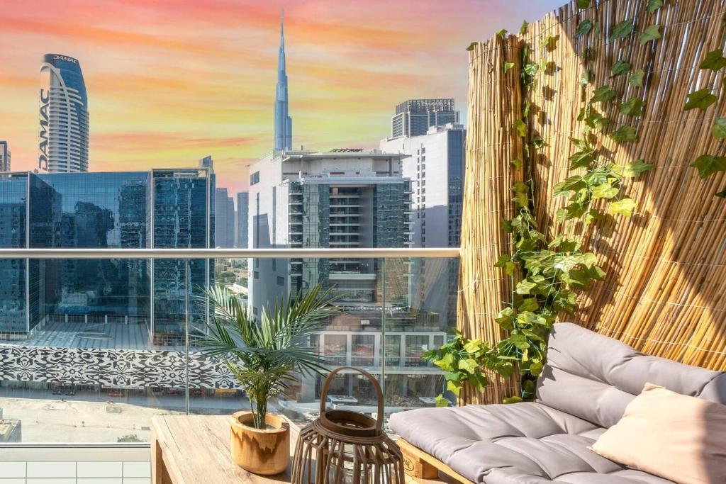 هتل پیسفول 1ب آر فلت 5مین دبی مال، برج خلیفه - Peaceful 1br Flat 5min Dubai Mall, Burj Khalifa