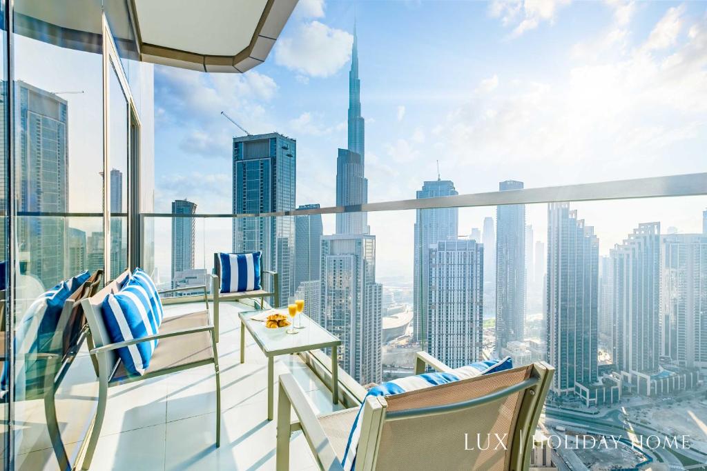 هتل لاکس پارامونت برج ویو بیزنس بی - LUX Paramount Burj View Business Bay