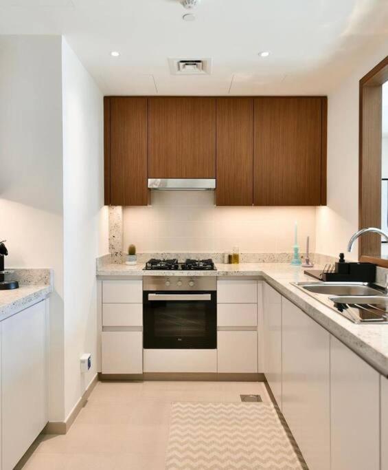 هتل یک-بد دو مین تو برج خلیفه - 1-bed 2 mins to Burj Khalifa