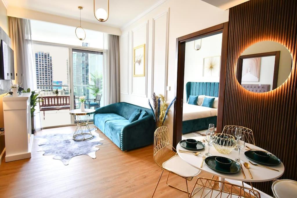 هتل ورا رزیدنس ویت کانال ویو - Vera Residence with Canal View