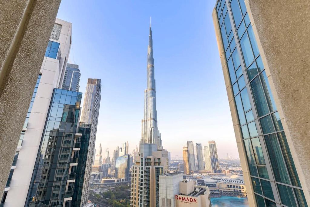 هتل سیلک هاوس وید برج خلیفه ویو 1 بی دی آر وید مودرن امانیتیز - Silkhaus with Burj Khalifa view1BDR with modern amenities