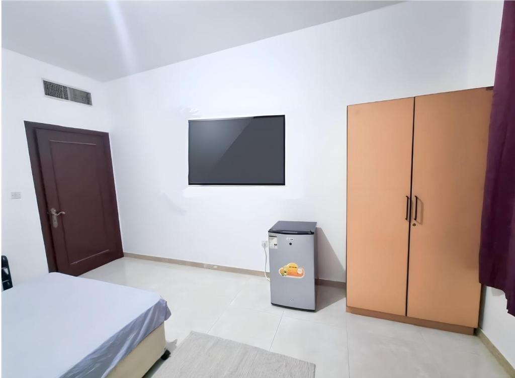 هتل کرنیچ ای دی - اکستریملی یونیک روم - Corniche AD - Extremely Unique Room