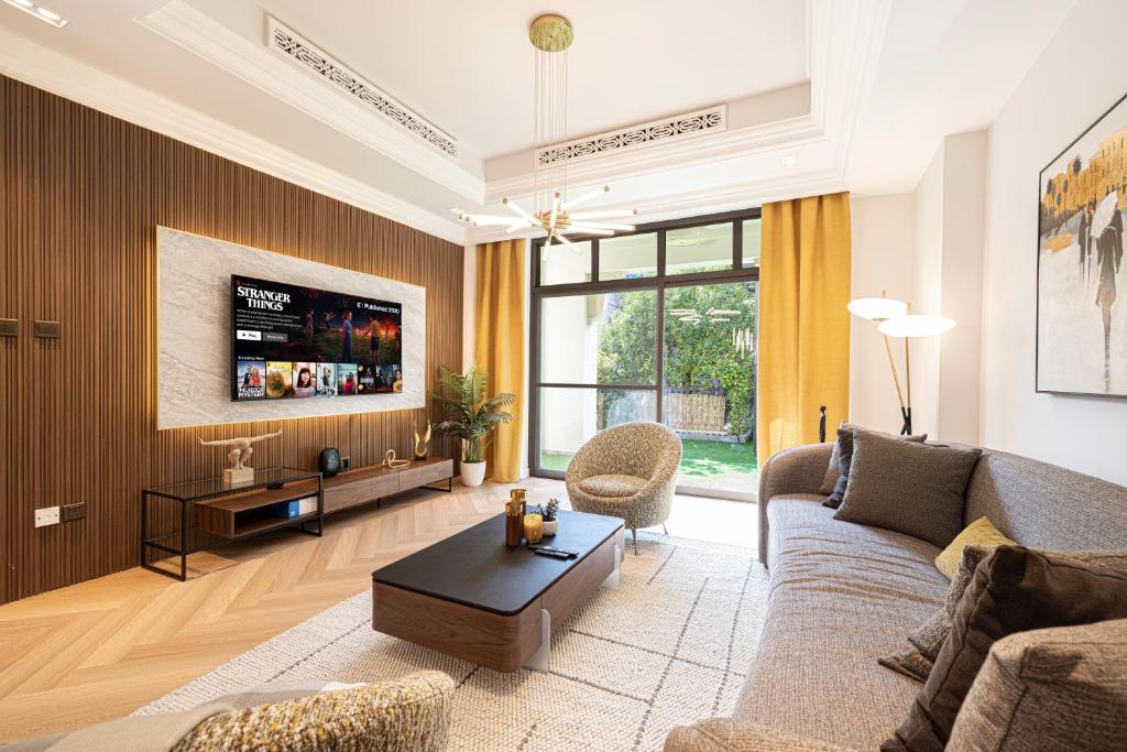 هتل دو بد - فمیلی فرندلی، پرایوت جکوزی - دبی مال - 2 Bed- Family friendly, Private Jacuzzi - Dubai Mall