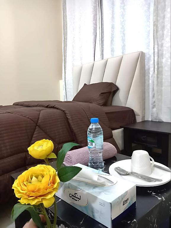 هتل ام بی زد - کامفرتبل روم این یونیک فلت - MBZ - Comfortable Room in Unique Flat