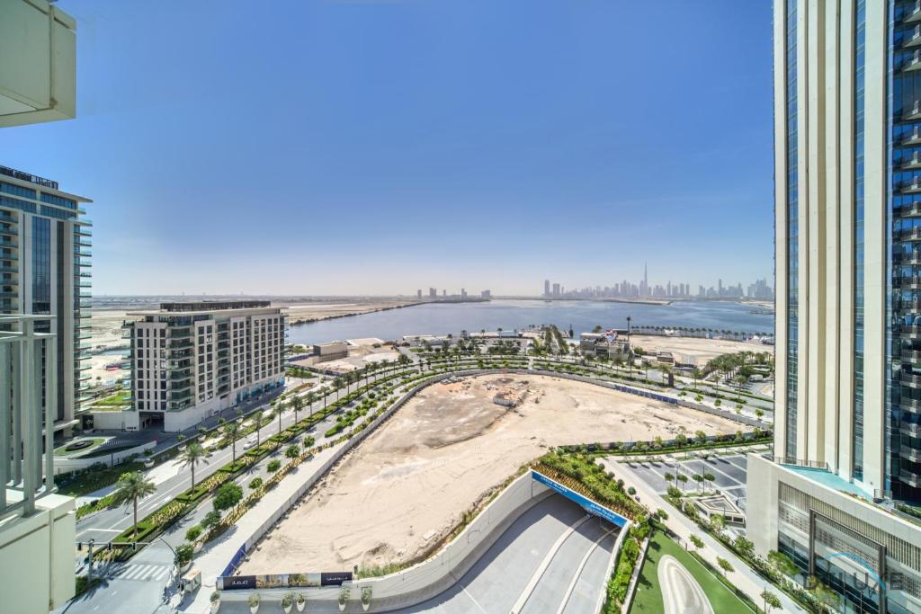 هتل کپتیوتینگ 1بی آر ات 17 آیکون بی دبی کریک هاربر بای دلاکس هالیدی هومز - Captivating 1BR at 17 Icon Bay Dubai Creek Harbour by Deluxe Holiday Homes