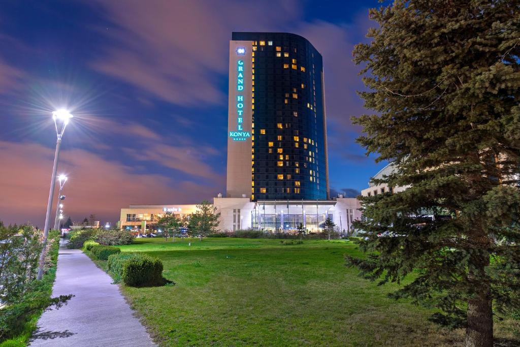 گرند هتل کونیَا Grand Hotel Konya