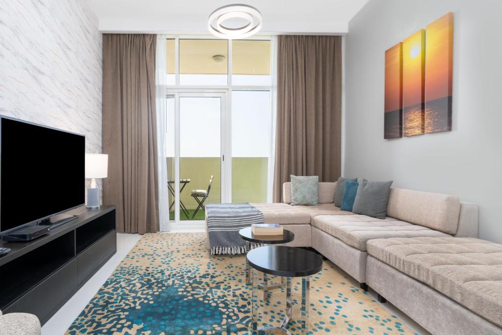 هتل واکِی لتینگز - کامفِرتِبل وان بی آر آپارتمِنت این تاور ۱۰۸ - جی وی سی - Vacay Lettings - Comfortable 1BR Apartment in Tower 108 - JVC