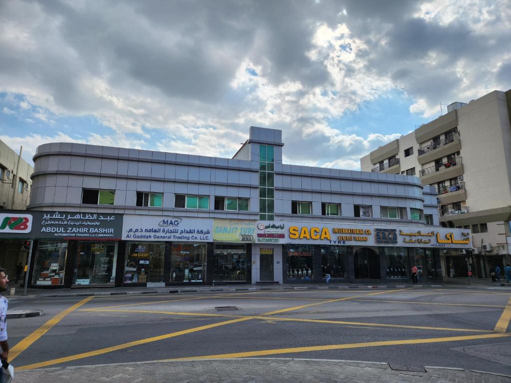 هتل عبدالله کامبر بیلدینگ - Abdullah Kamber Building