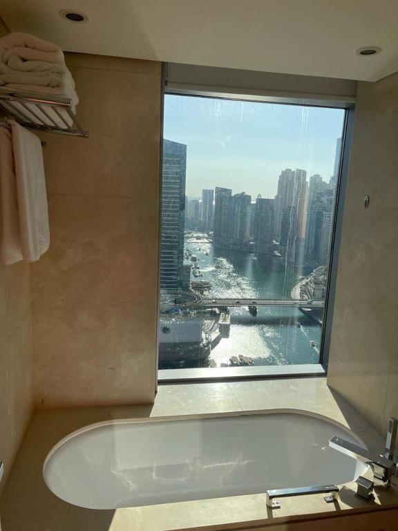 هتل د آدرس دوبی مارینا ریزدنس - The Address Dubai Marina Residence
