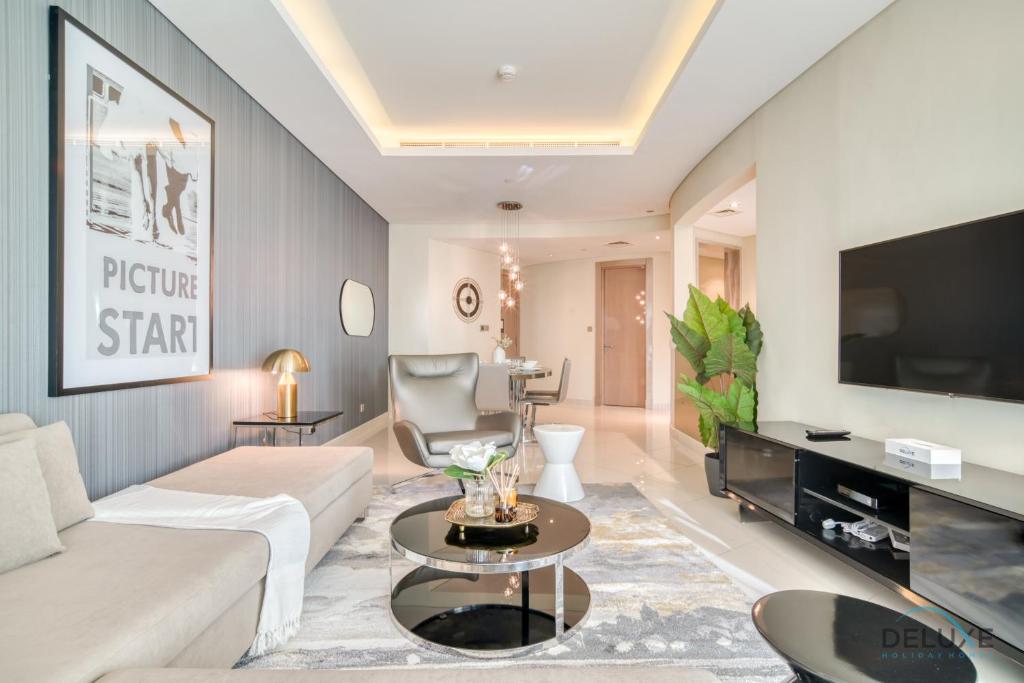 هتل پولیشد 3 بی آر ات داماک تاورز بای پارامونت آ بیزنس بی بای دلاکس هالیدی هومز - Polished 3BR at DAMAC Towers by Paramount A Business Bay by Deluxe Holiday Homes