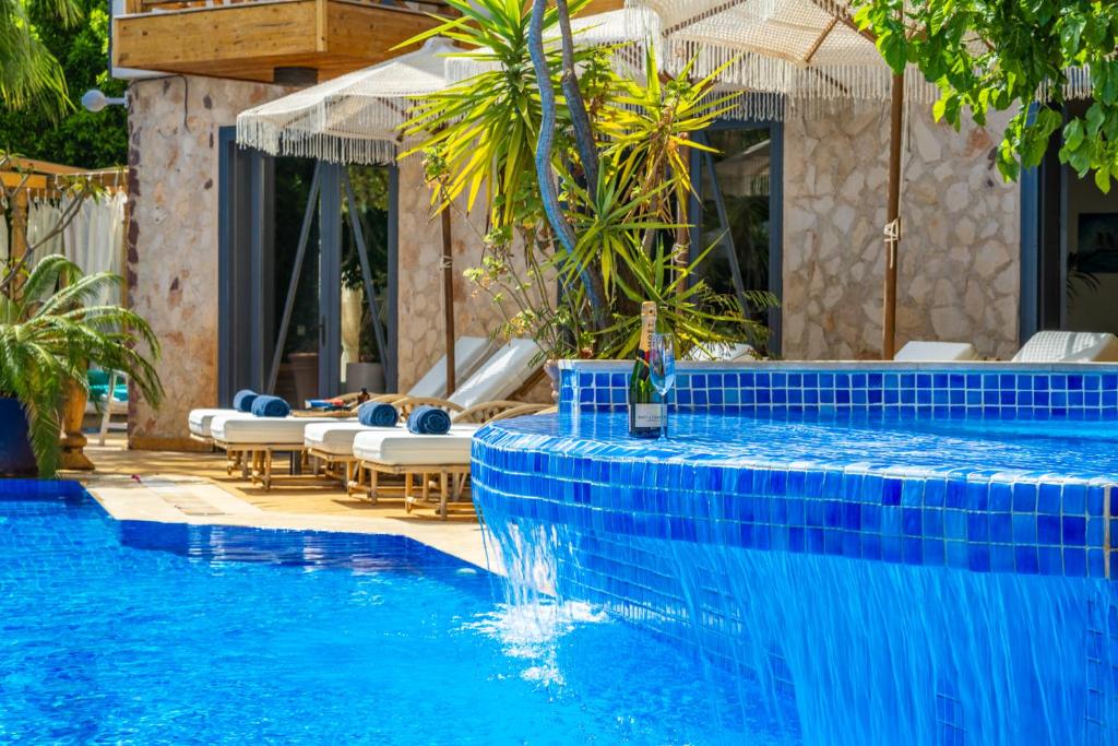 الکسیر هتل Elixir Hotel