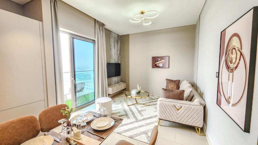 هتل استی بای لاتینم لاکچری 1BR هالی‌ دی هوم سی‌وی‌آر B2810 نیئر برج خلیفه - STAY BY LATINEM Luxury 1BR Holiday Home CVR B2810 near Burj Khalifa