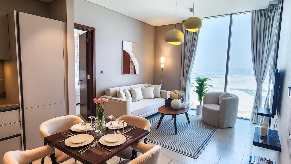 هتل استی بای لاتینم لاکشرى 2 بی آر هالیدی هوم سی وی آر آ2707 نیار برج خلیفه - STAY BY LATINEM Luxury 2BR Holiday Home CVR A2707 near Burj Khalifa