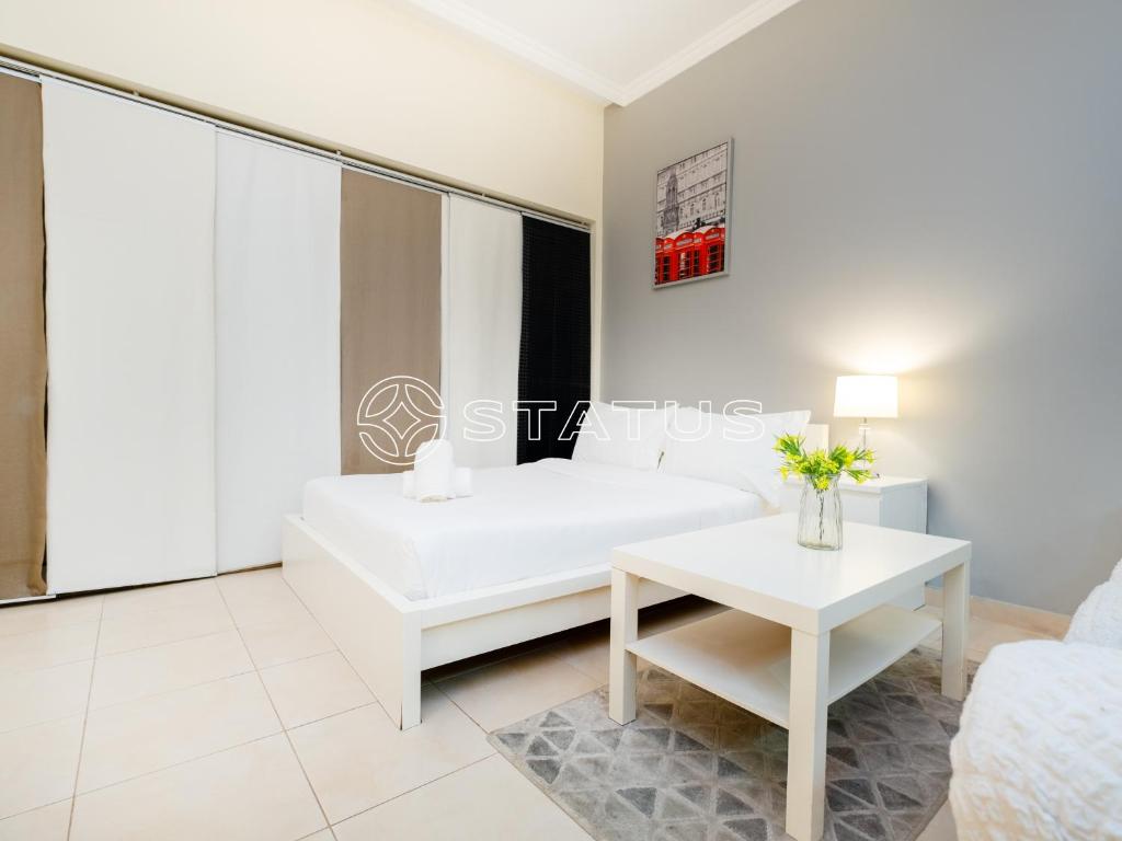 هتل کانال ویو استودیو - برج النجوم - ال14 - نیار دبی مال - Canal View Studio - Burj Al Najoom-L14 - Near Dubai Mall