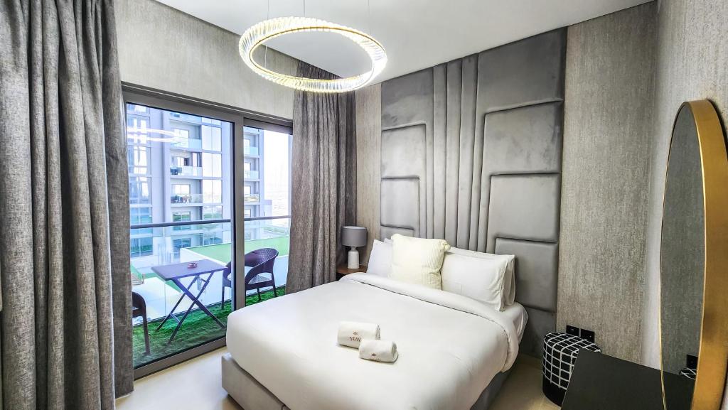 هتل استی بای لاتینم لاکچری 1BR هالیدِی هوم CV B304 نیِر برج خلیفه - STAY BY LATINEM Luxury 1BR Holiday Home CV B304 near Burj Khalifa
