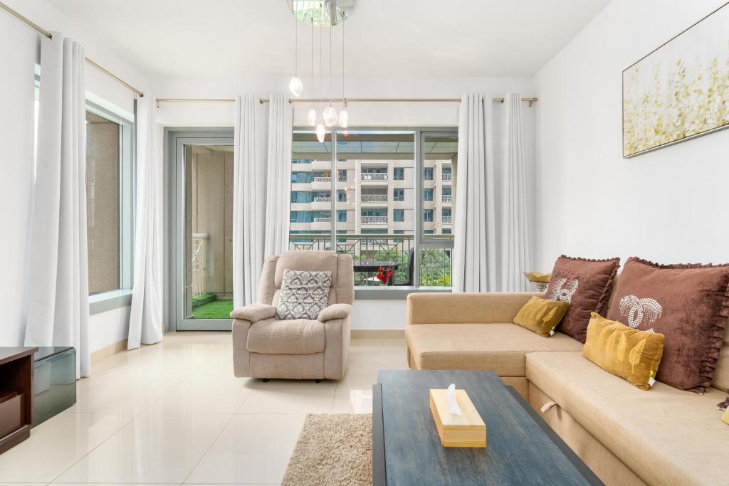 هتل لاکس بی ان بی آی 29 برج بی ال وی دی آی پول ویوز - Lux BnB I 29 Burj BLVD I Pool Views