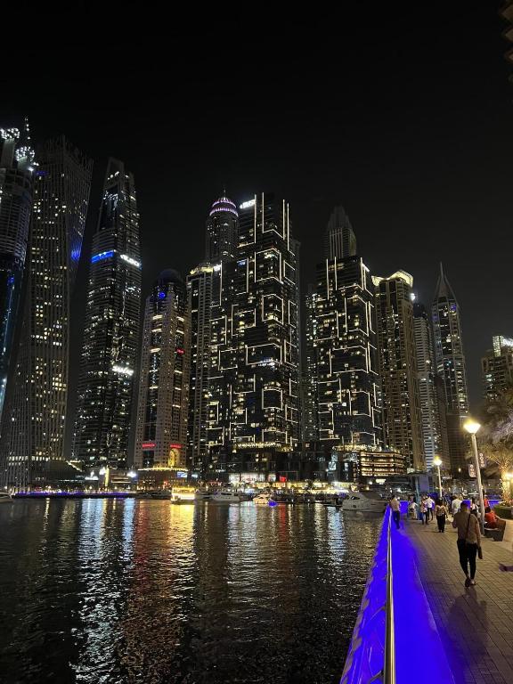 هتل بهترین کاندو در مارینا! لاکچری ویوز اند اکتیویتیز - Best Condo In Marina! Luxury Views And Activities