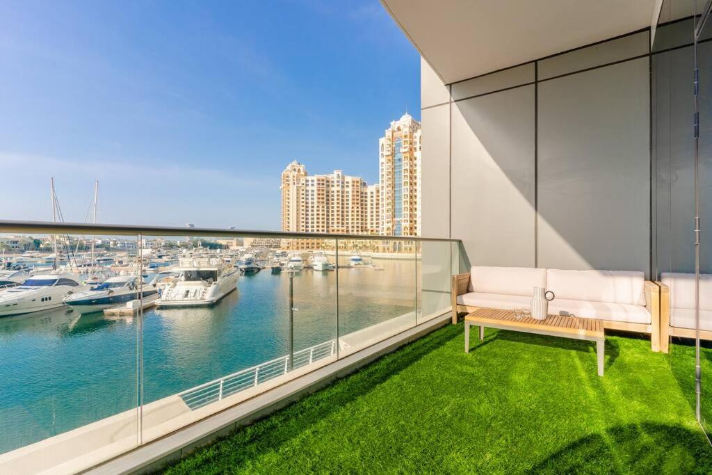 هتل لاکس واترفرانت اوزیس د پالم - Luxe Waterfront Oasis the Palm